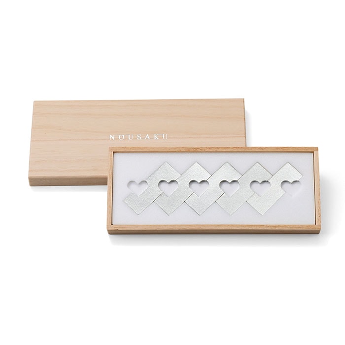 箸置 - さくら - 5ヶ入｜錫製雑貨・酒器の通販は能作オンライン