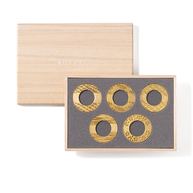 箸置 - 輪（りん） - ゴールド - 5ヶ入｜錫製雑貨・酒器の通販は能作