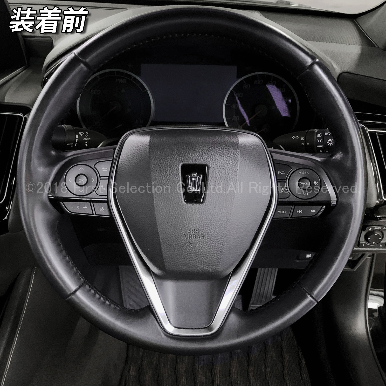 トヨタ 220系クラウン用 金属製ステアリングスイッチトリム カーボン