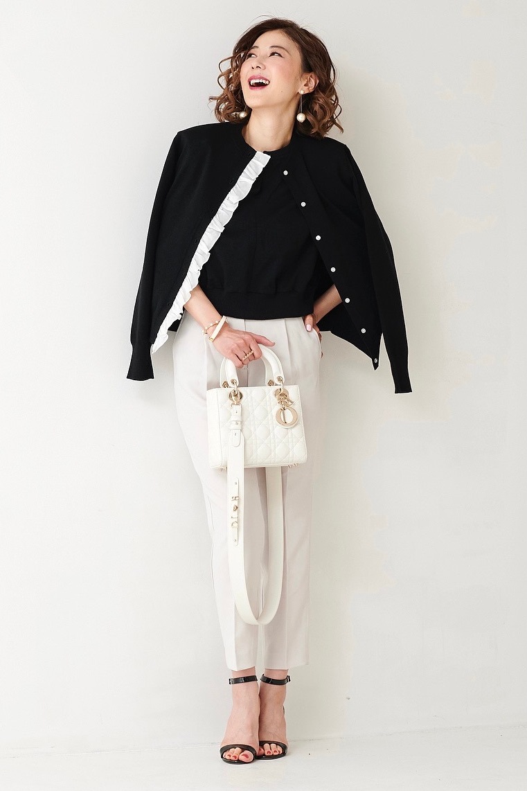 フリルカーディガン/ブラック | TOPS | OBLI