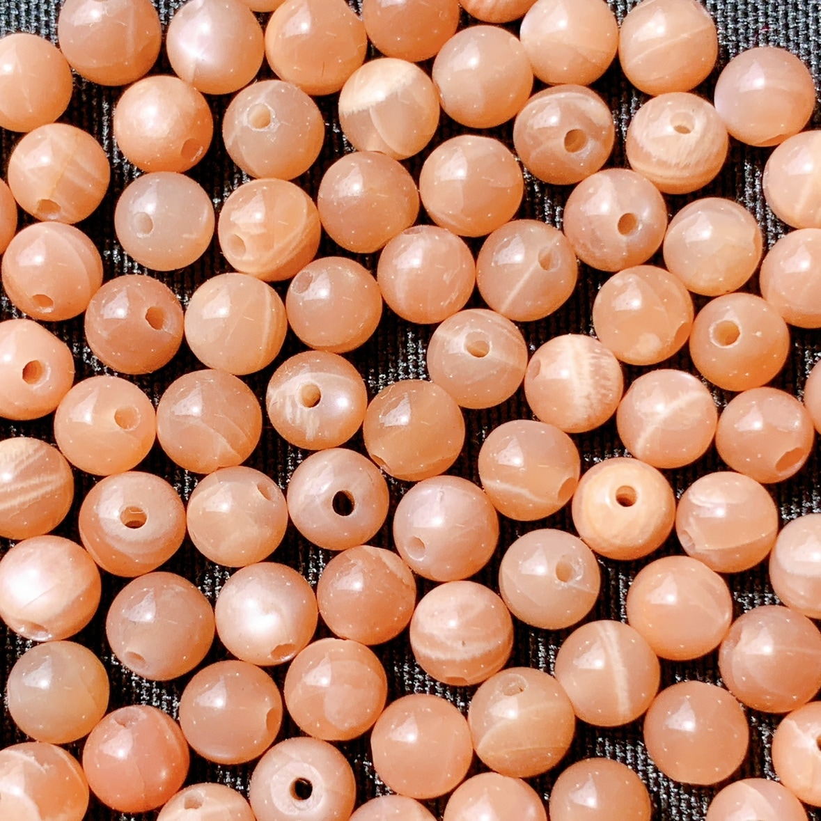 117B]オレンジムーンストーン(6mm) | ビーズ | Crystals by Purely