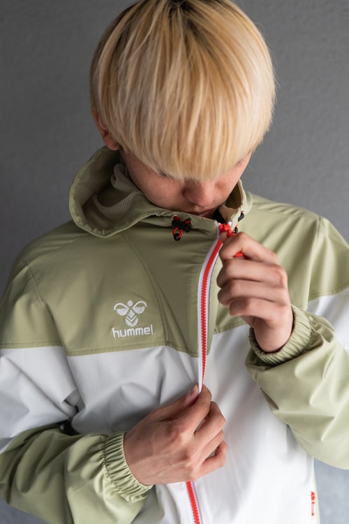 割引セール 20％OFF】hummel/ヒュンメル HMP クロスジャケット