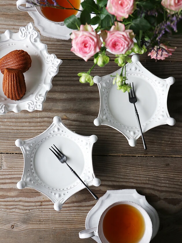 Virginia Casa REGALE プレート 20cm ヴィルジニアカーサ ～ サラグレース