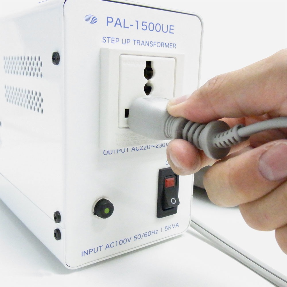 PAL-1500UE 国内用 1500W 変圧器 アップトランス [スワロー電機