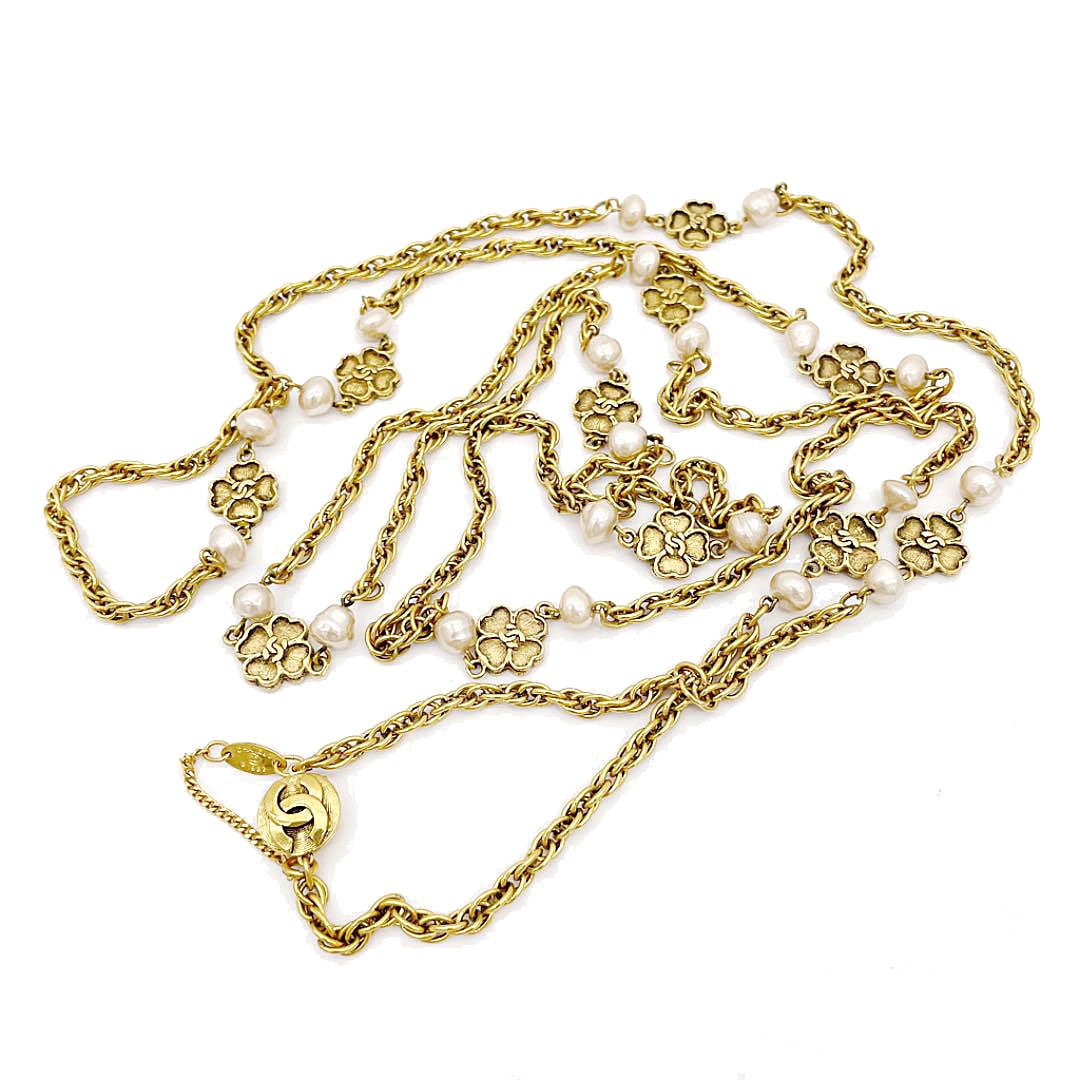 CHANEL シャネル ヴィンテージ ロングネックレス 1983 クローバー