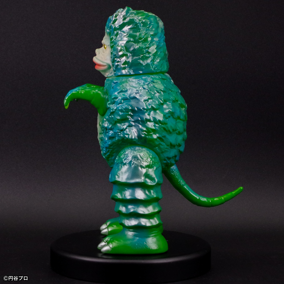 ブルマァク怪獣シリーズ 昭和レトロカラー ウルトラQシリーズが11月13