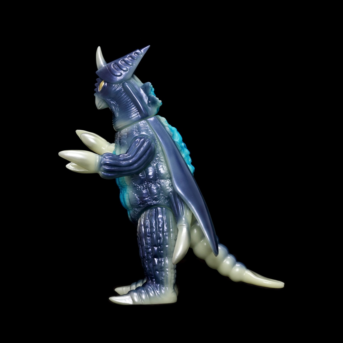 ブルマァク ウルトラマンA ホタルンガ(蓄光) ソフビアイランド限定