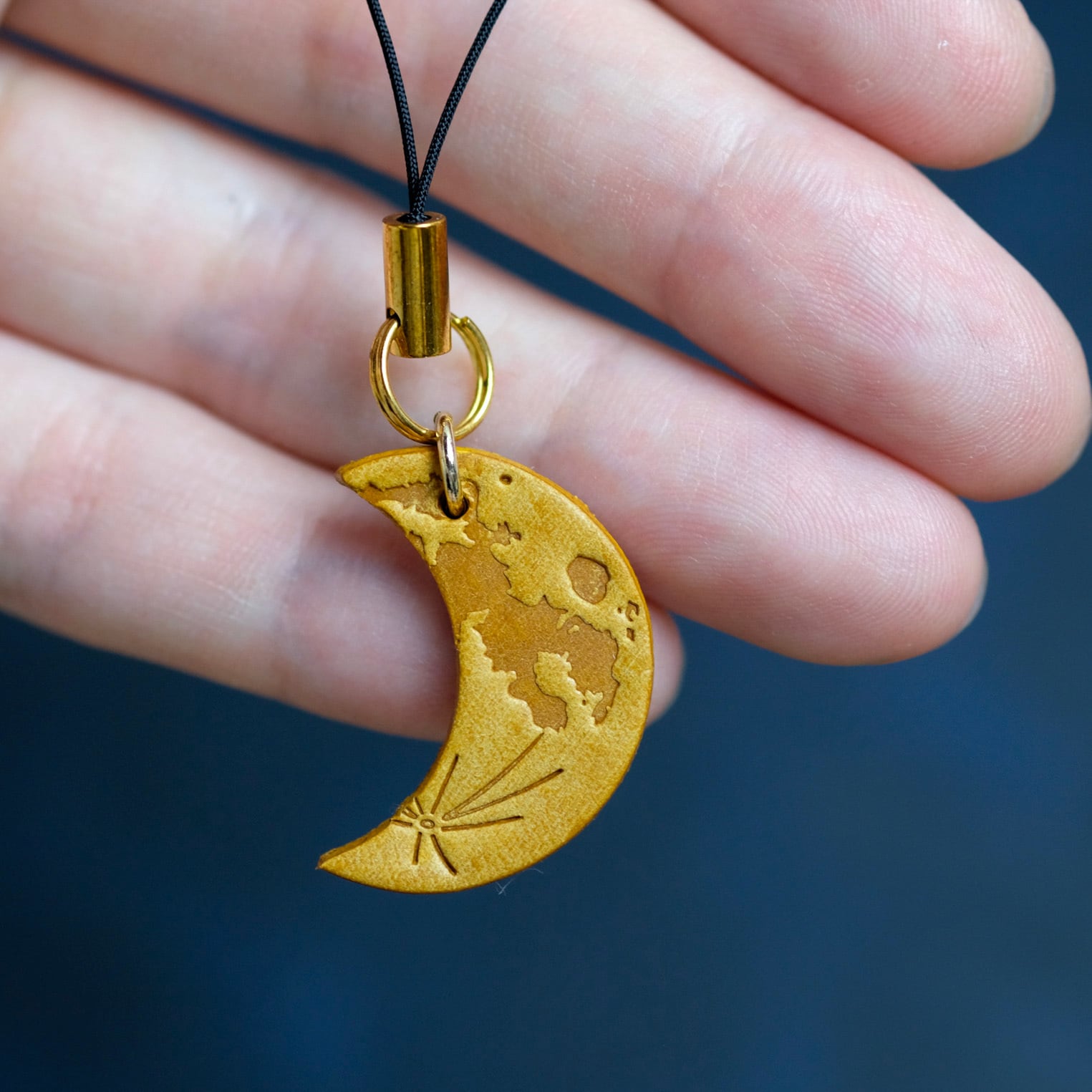 三日月ストラップ – 宙フェス夜市