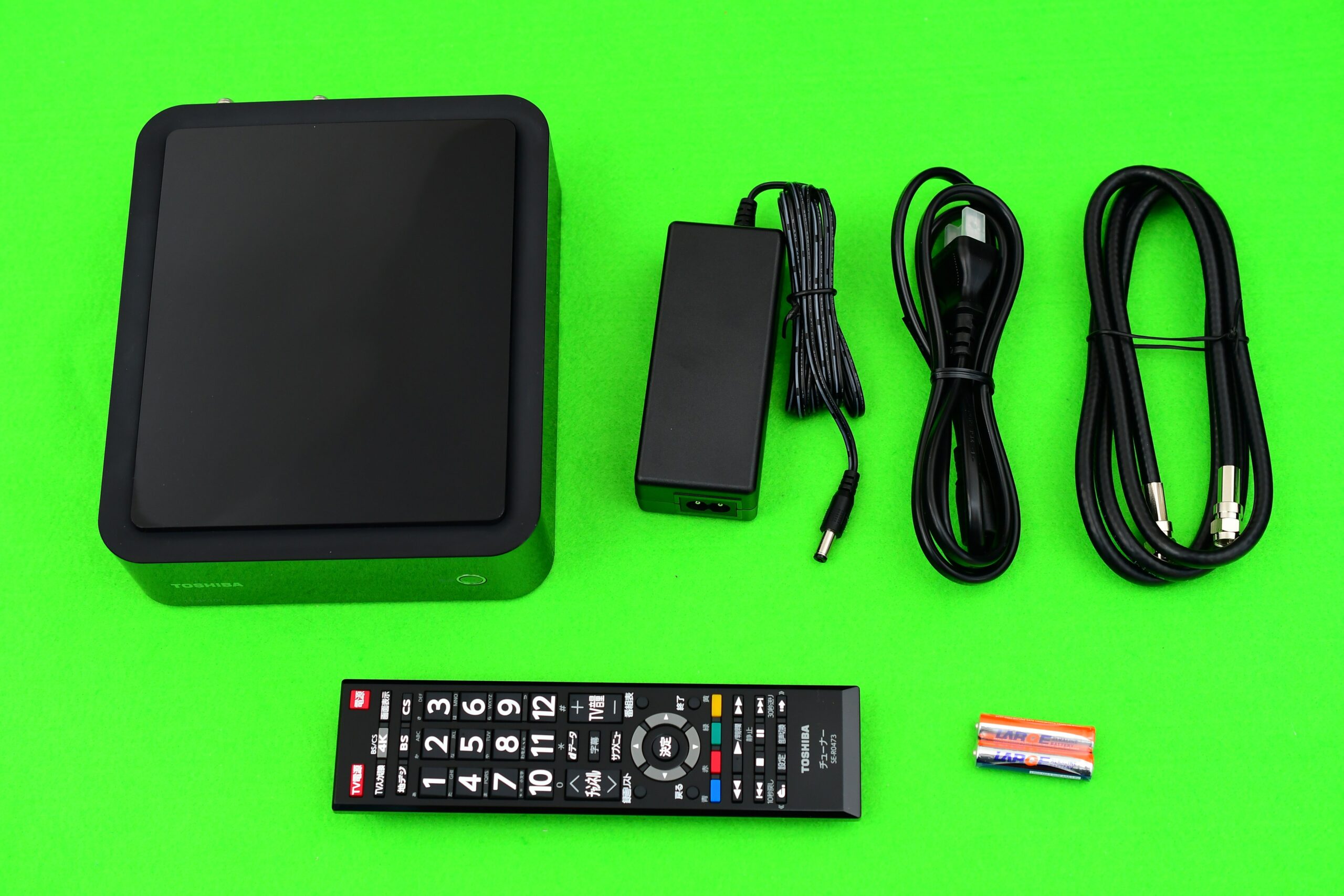 TT-4K100 東芝製4Kチューナーを分解してみた。 - まず分解。