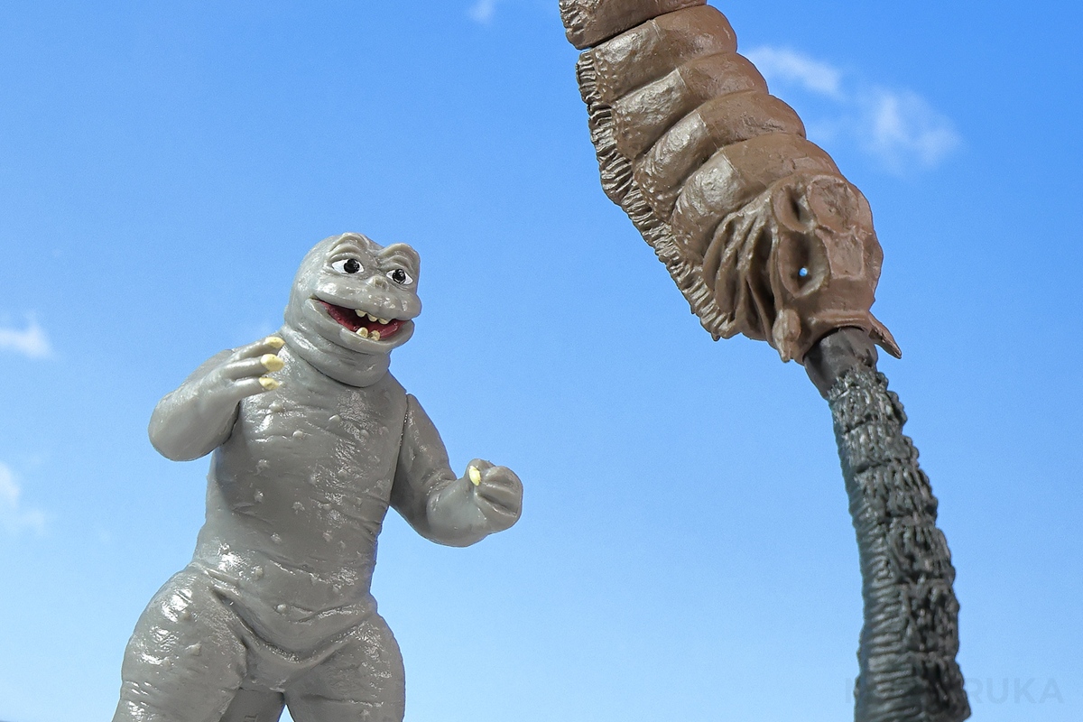 HGシリーズ】モスラ対ゴジラ編 モスラ幼虫(1964) ミニラ(1968