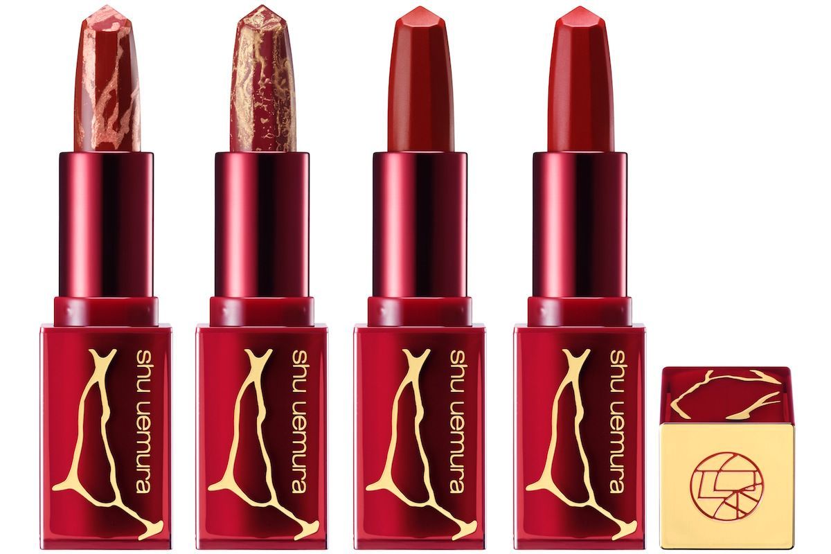 シュウ ウエムラから新年にふさわしい情熱的な限定コレクションが発売