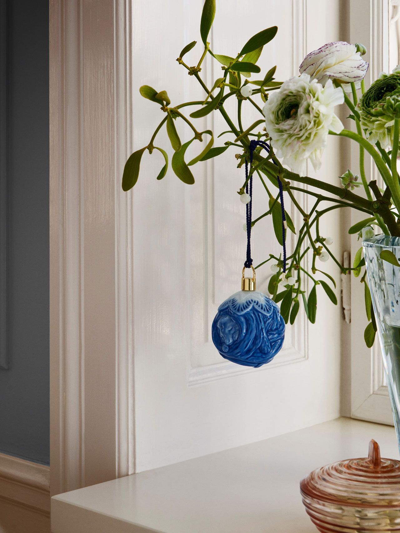 ロイヤル コペンハーゲンの限定オーナメントで、ホリデー気分を