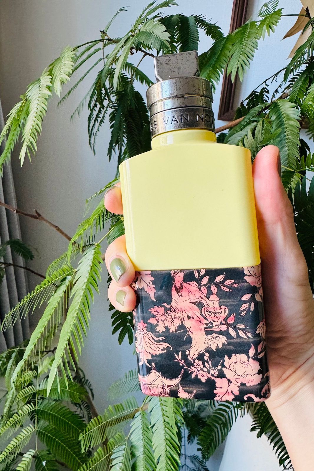 この香り、どこのブランド？」──必ず聞かれるドリス ヴァン ノッテン