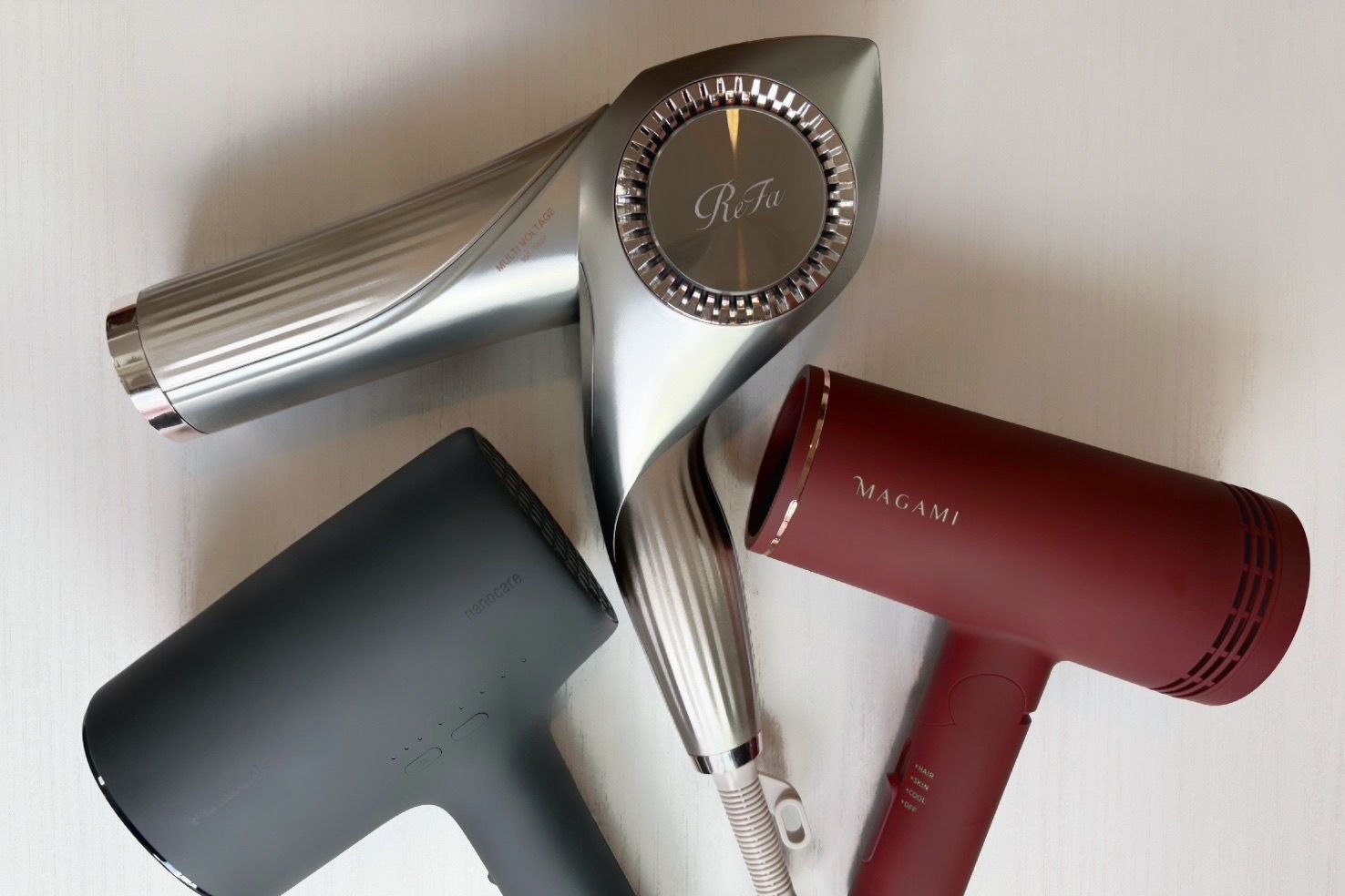 乾かすだけで美髪に。進化した“ケアドライヤー”注目の3品を使い比べ