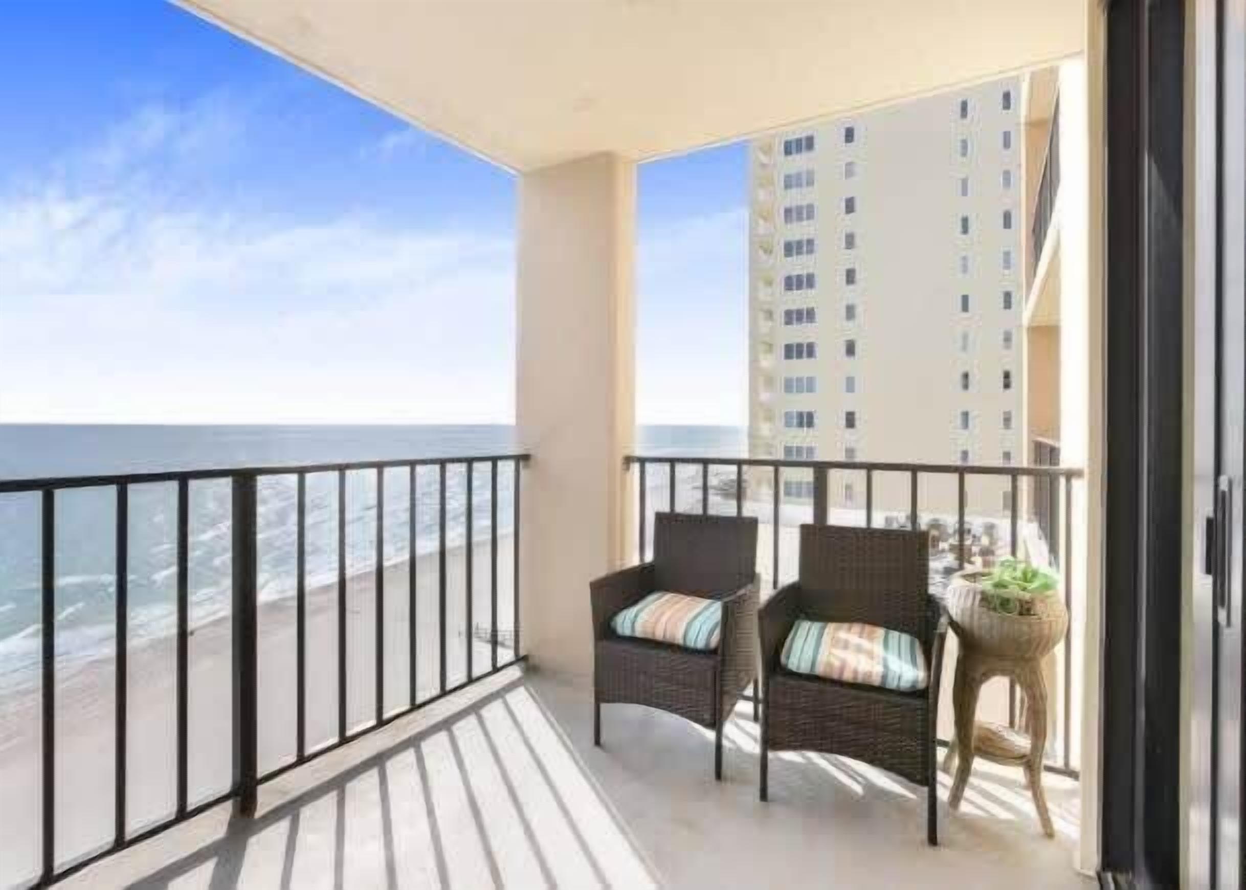 Phoenix I 1112-11th floor, splash pad, beachfront, 2 bedrooms, 2