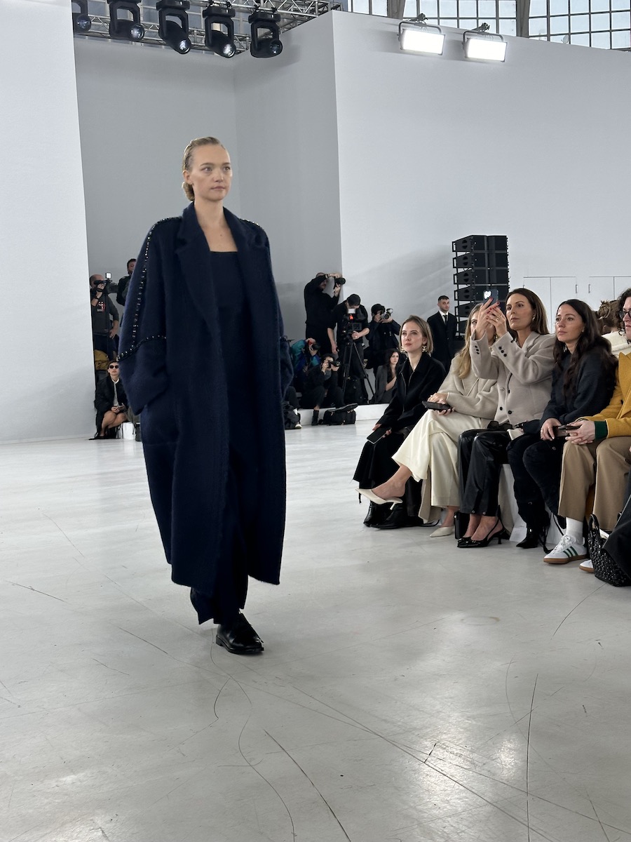 永野芽郁と「プラダ」を考える、トム フォードより「トム フォード」な