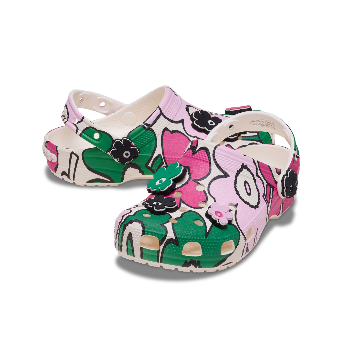 マリメッコ」と「クロックス」が初のコラボ 親子で楽しめる花柄の