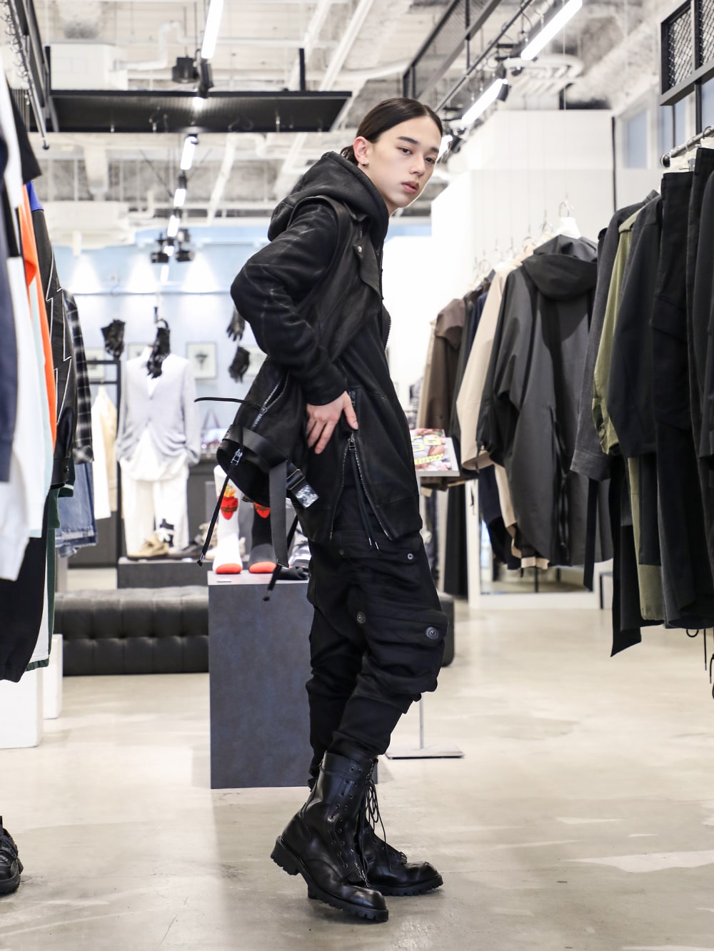 JULIUS & D.HYGEN 2024SS ライダースベストスタイリング -FASCINATE