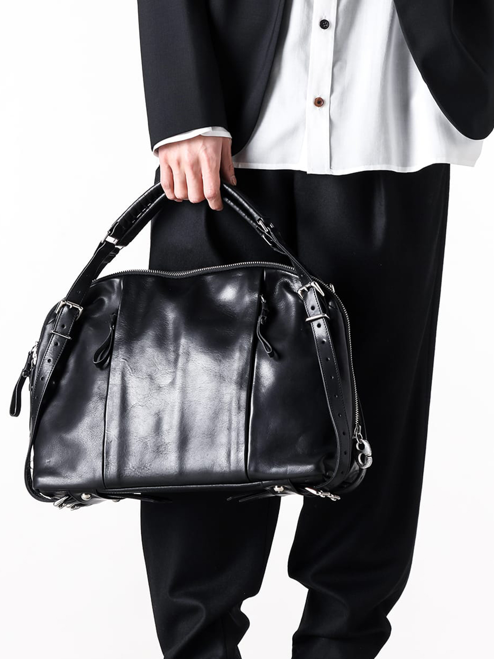 入荷情報] cornelian taurus から25-26AW(秋冬)のアイテムが多数入荷