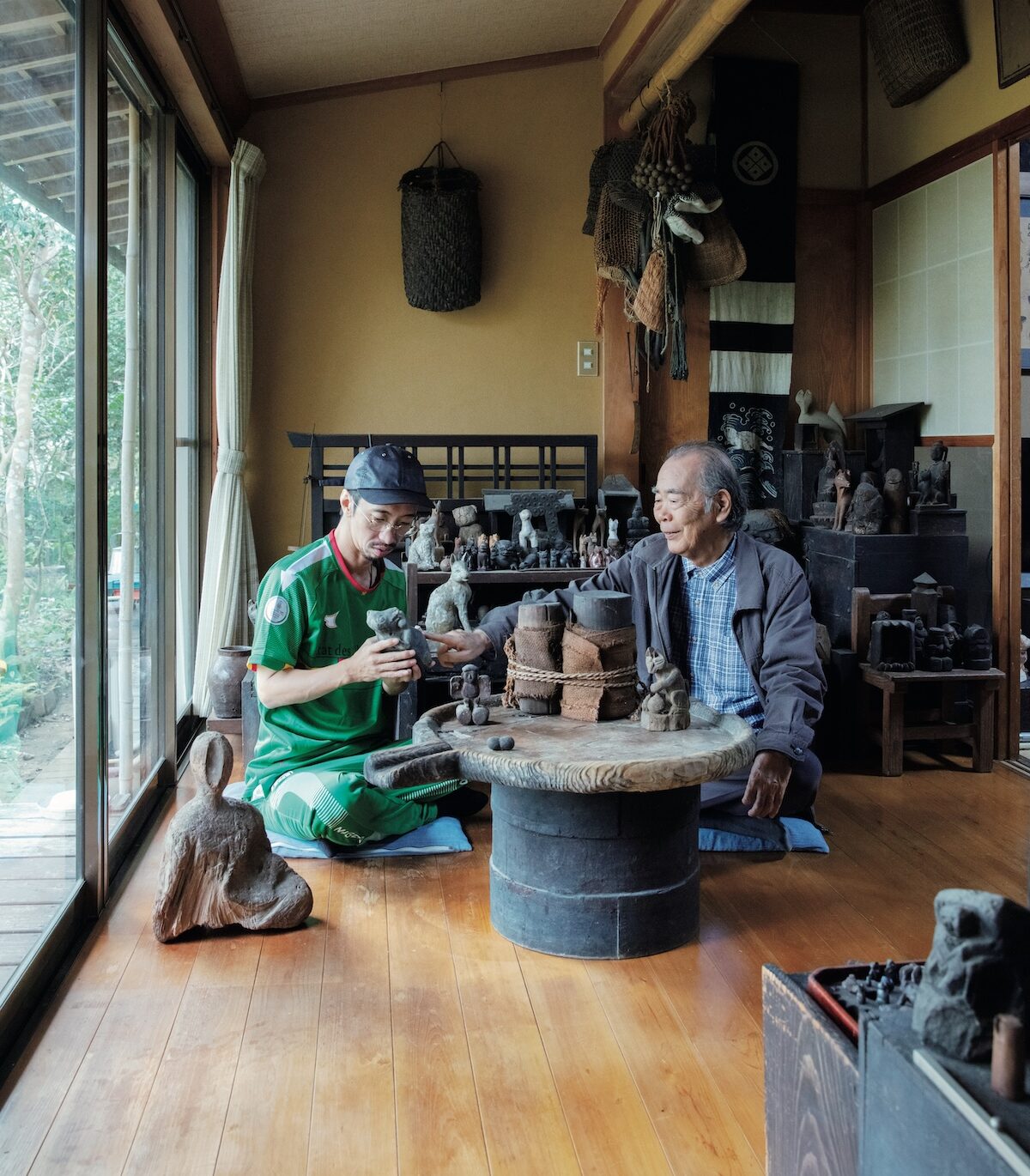 日本屈指の民間仏蒐集家・鶴岡幸彦×オカルトコレクター・田中俊行
