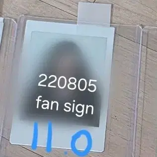 Billlie haram sign polaroid on Bunjang Global Site.