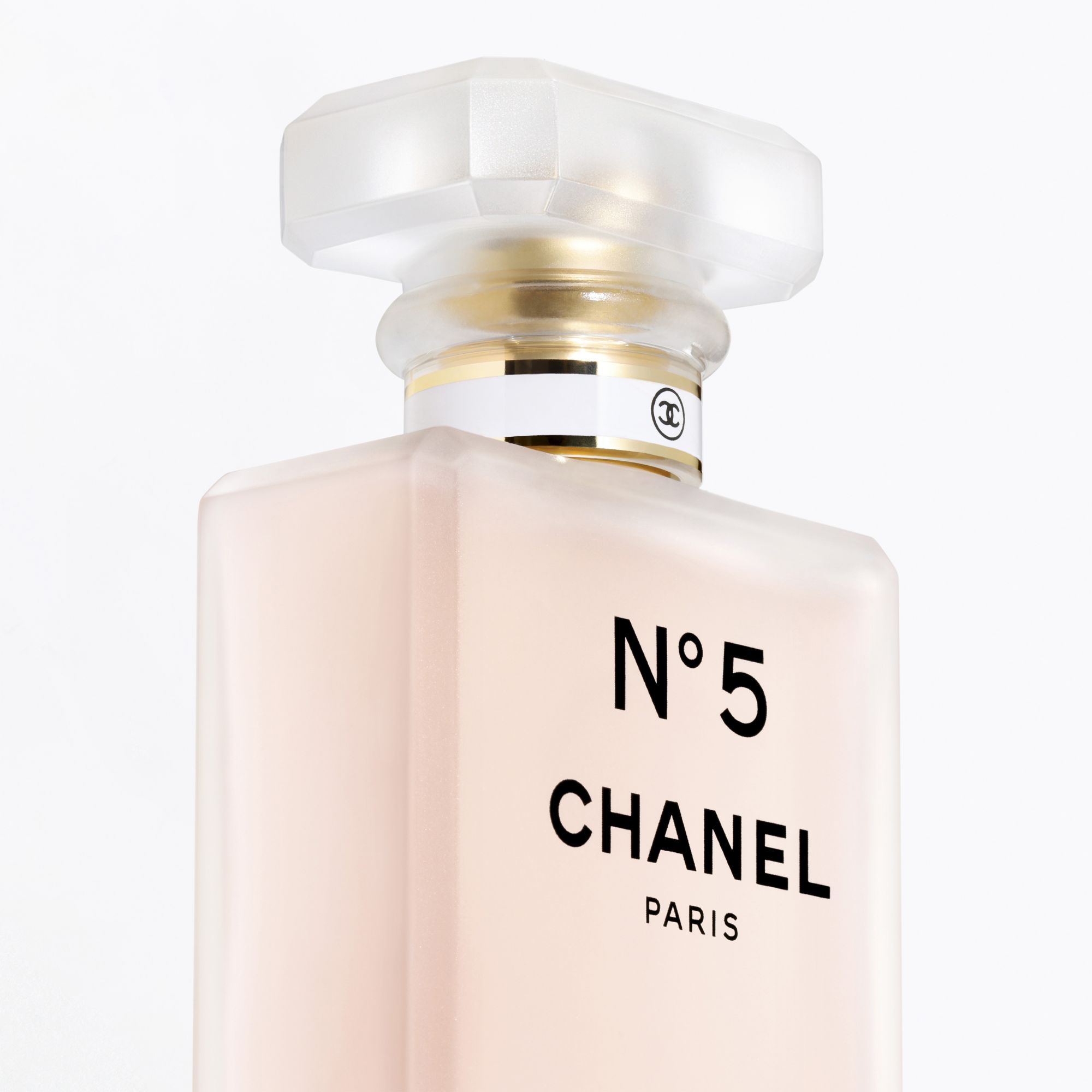 CHANEL N°5 online la DOUGLAS