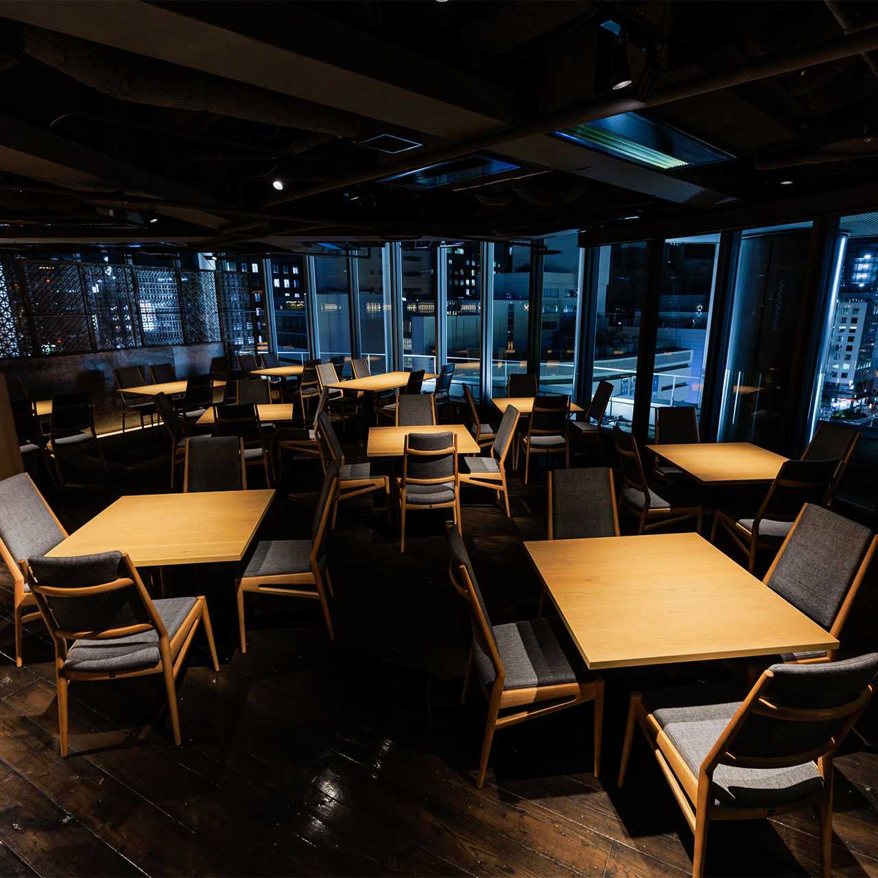 公式】Dynamic Kitchen & Bar 燦－SUN－ 神戸