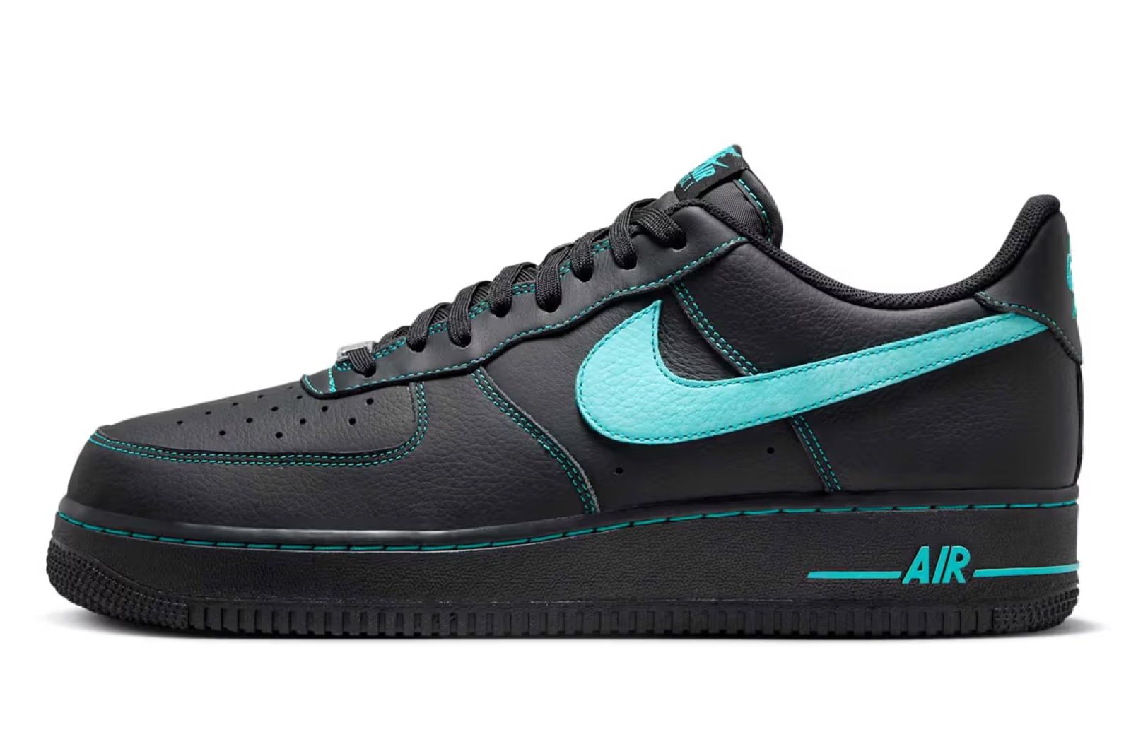 La Nike Air Force 1 Aurora Green è il seguito non ufficiale della