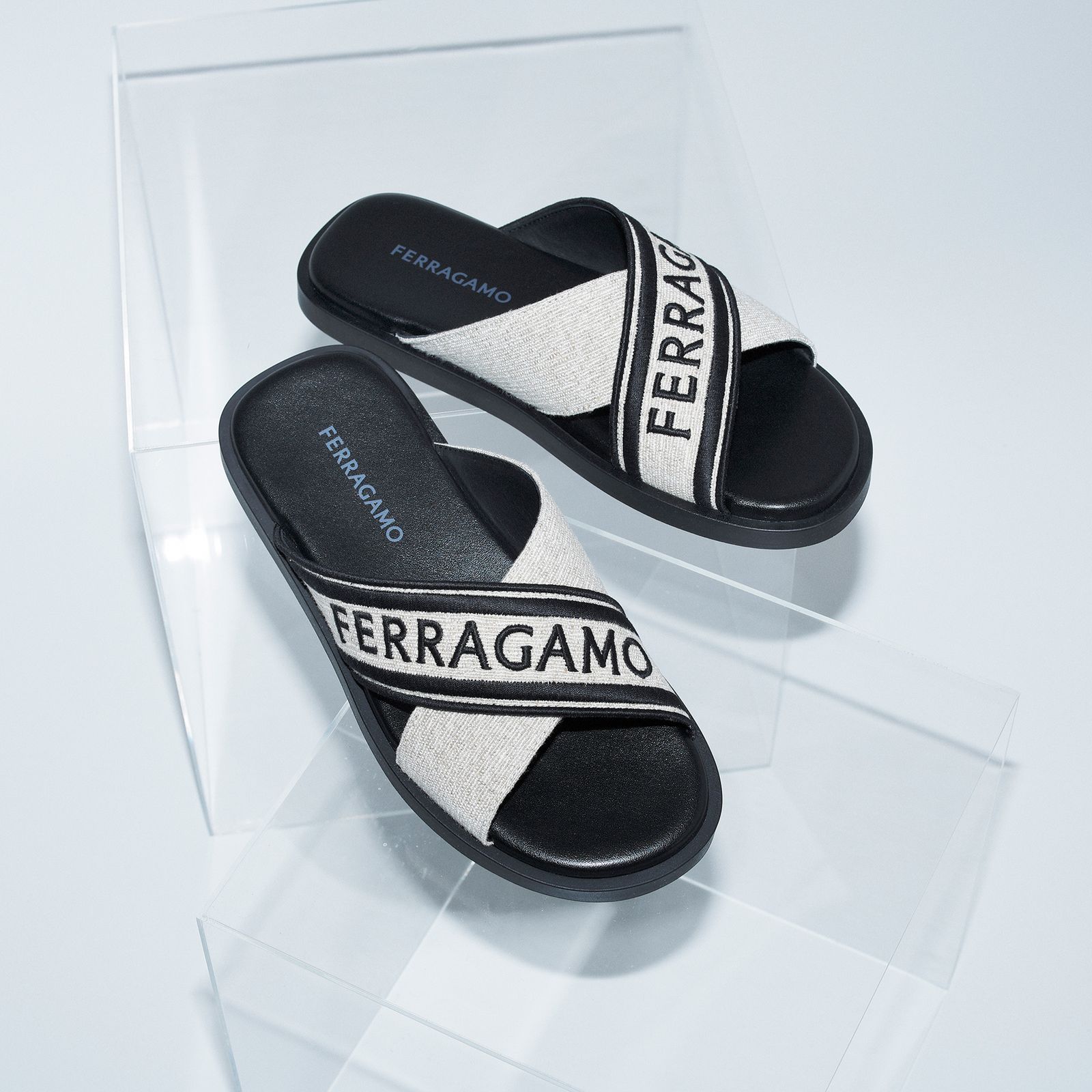 フェラガモの新作にはミニマルな洗練が宿っている──2024年夏