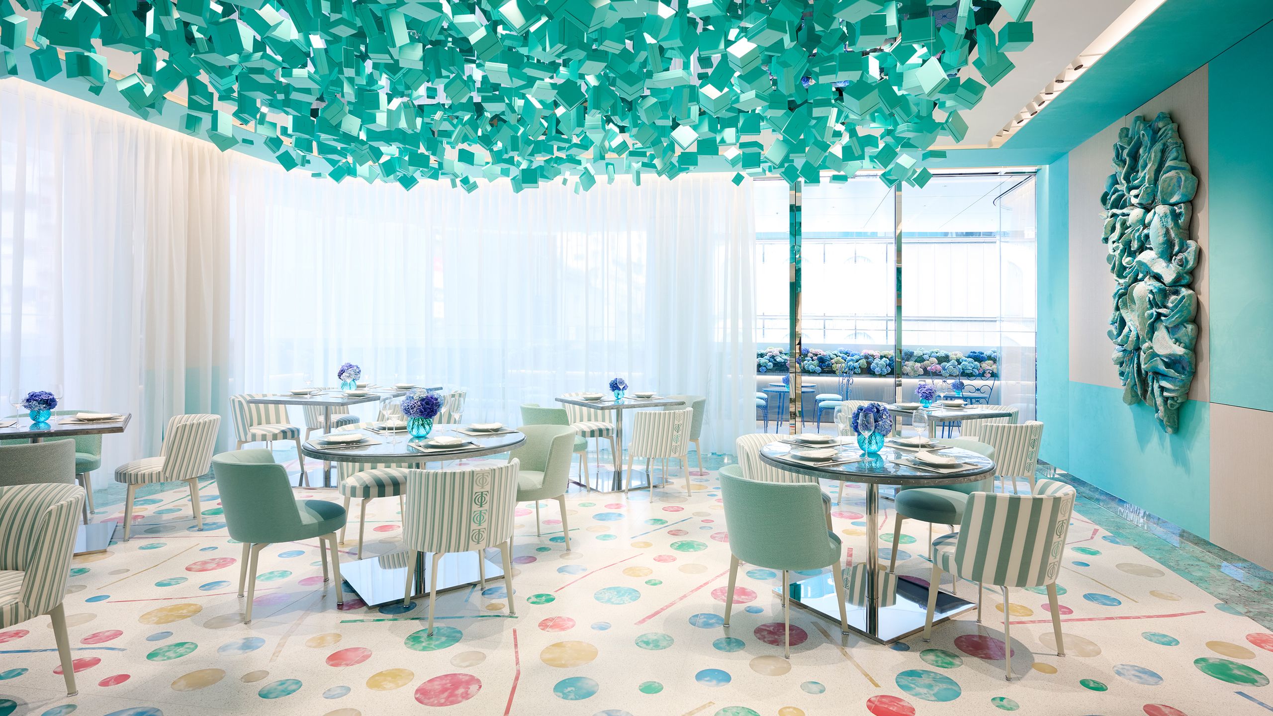 ティファニー銀座に「ブルー ボックス カフェ」がオープン | GQ JAPAN