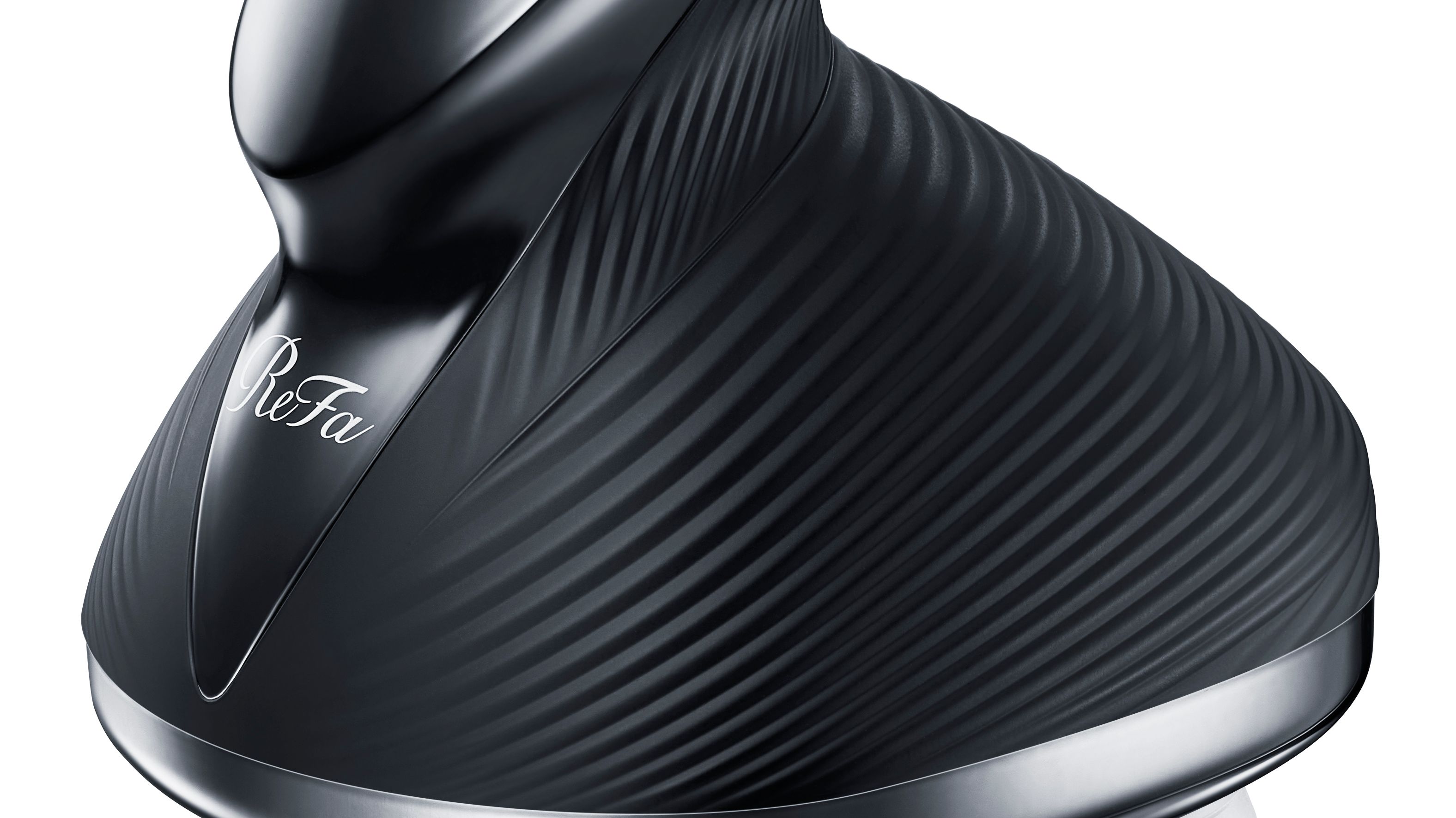 リファビューテック ヘッドスパ」──連載：GQ編集部が年始に選ぶ