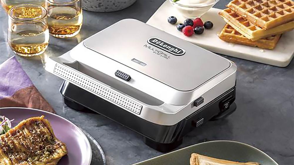 デロンギの肉も魚も焼けるマルチなホットサンドメーカーなら毎日使え