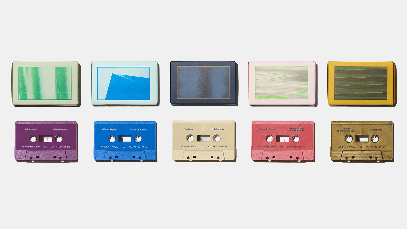 コクヨがカセットテープをリリース。紙ジャケはリソグラフ印刷