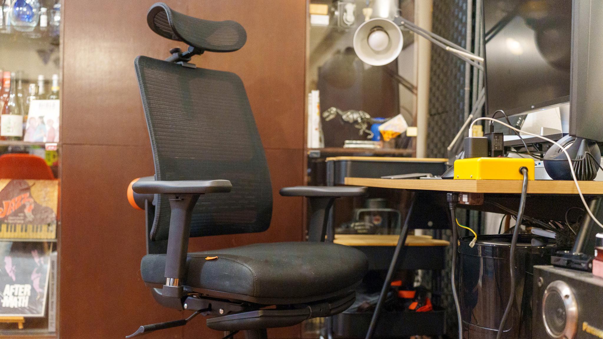 オフィスで使えば羨望の的に!?幅広すぎるカスタマイズ性で、仕事も遊び