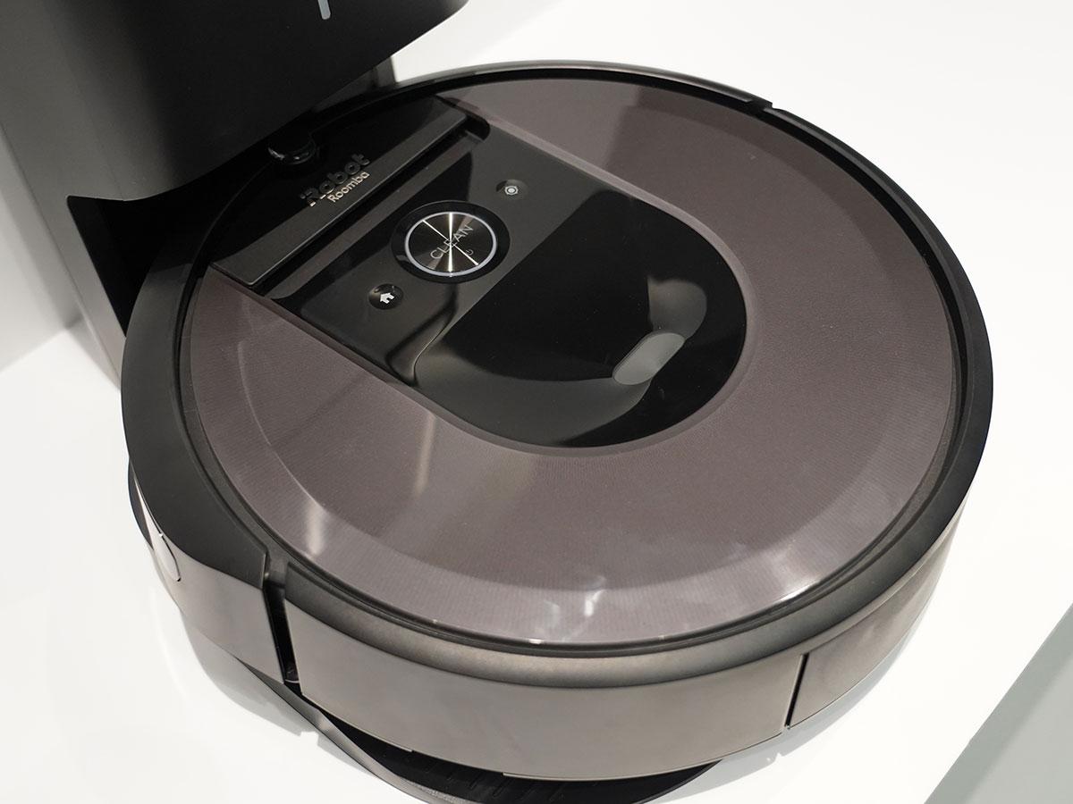 最上位ロボット掃除機「ルンバi7/i7+」がついに上陸 ── “間取りを