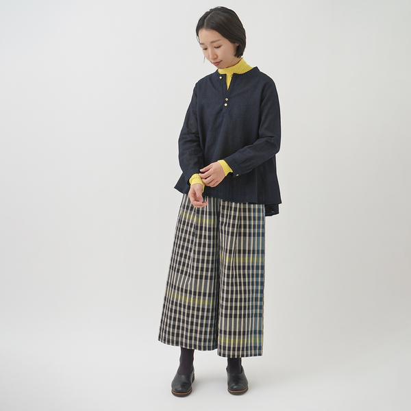 16／-インディゴ千鳥タックパンツ