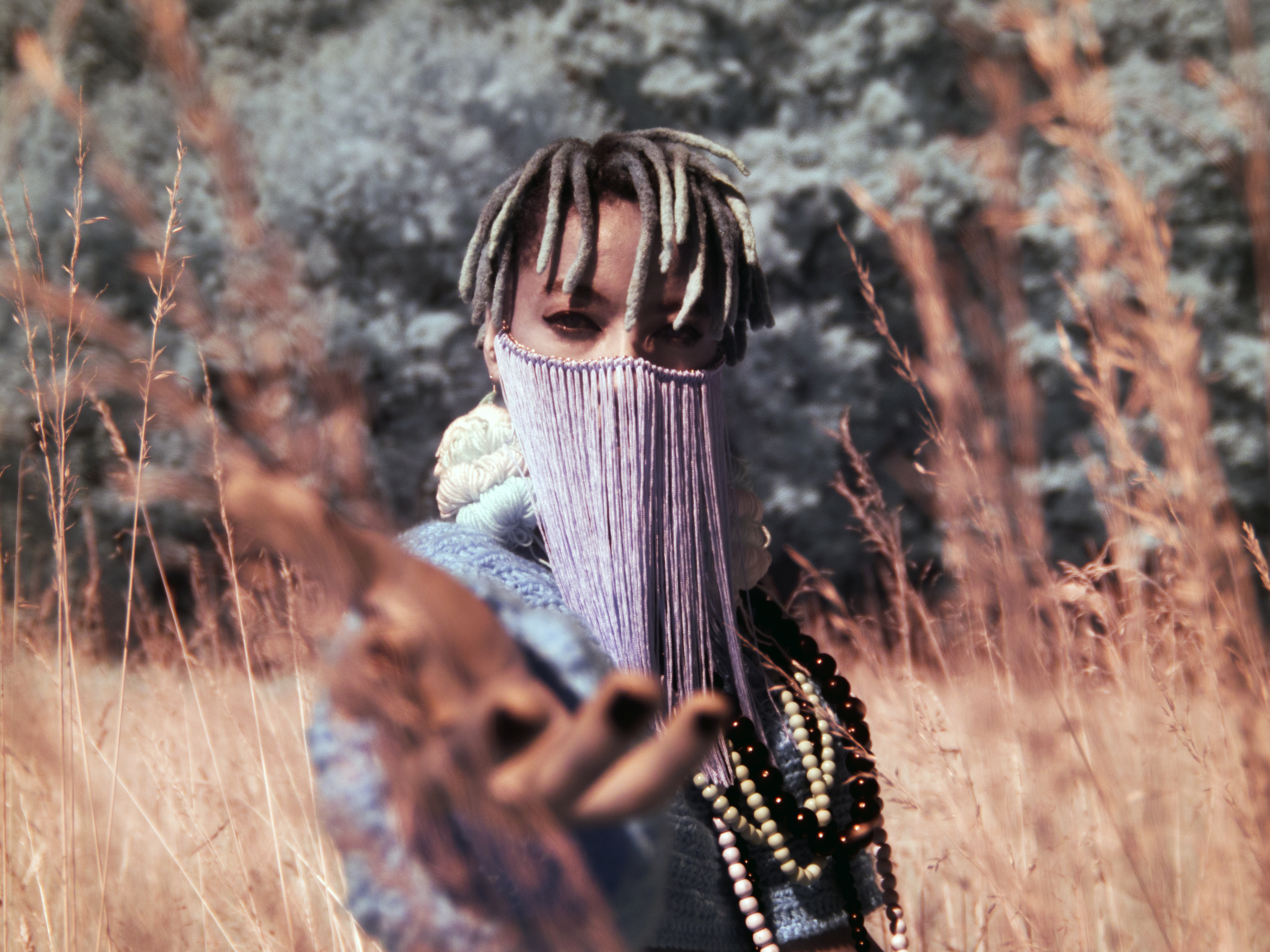 YB01.f404be7e.jpg?auto=format&