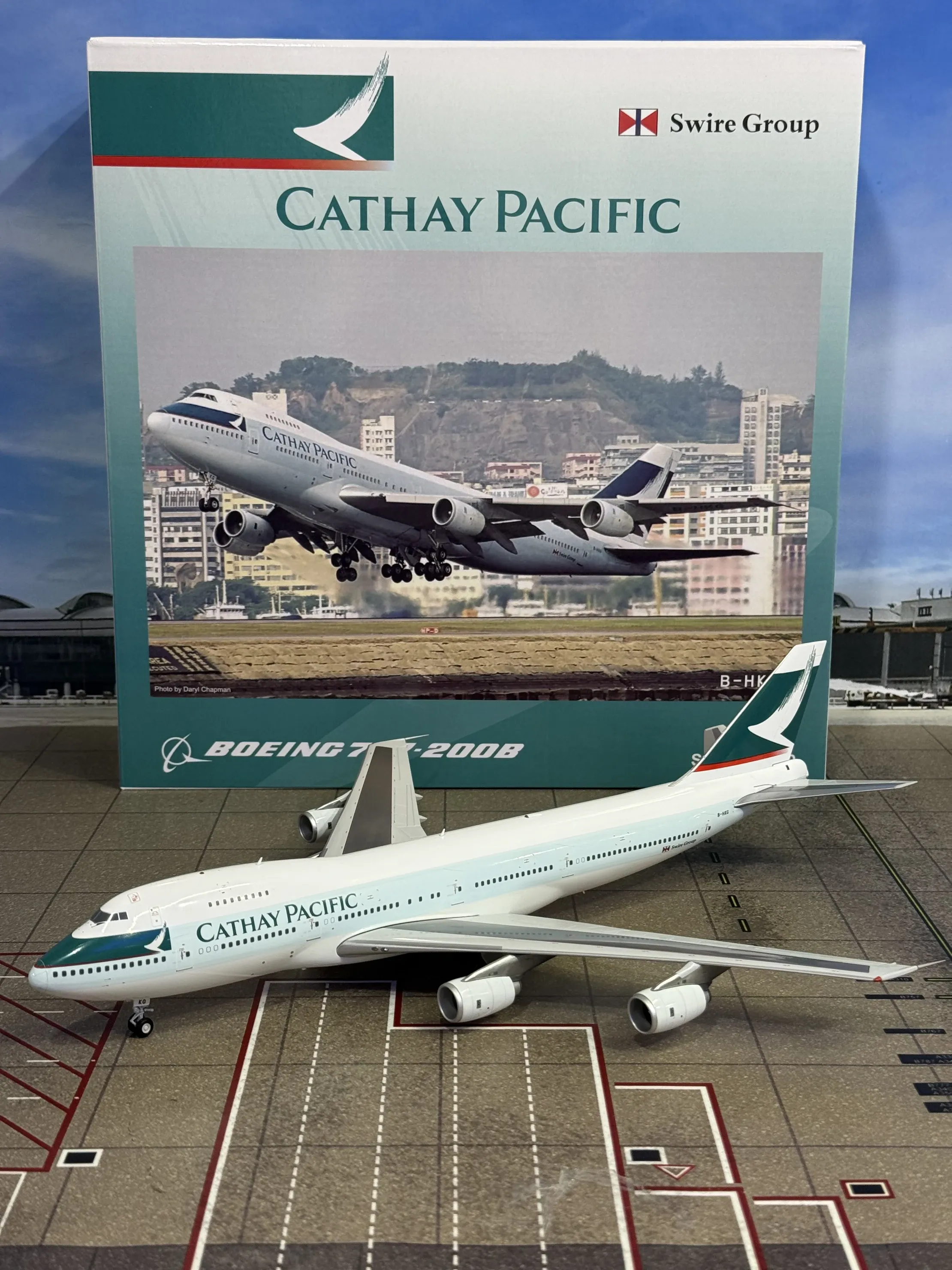 CM SC Model SC2742001/A 1:200 Cathay Pacific B747-200 B-HKG - 收藏