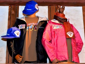 ディズニーシー限定☆mont-bell(モンベル)コラボアウタージャケット -