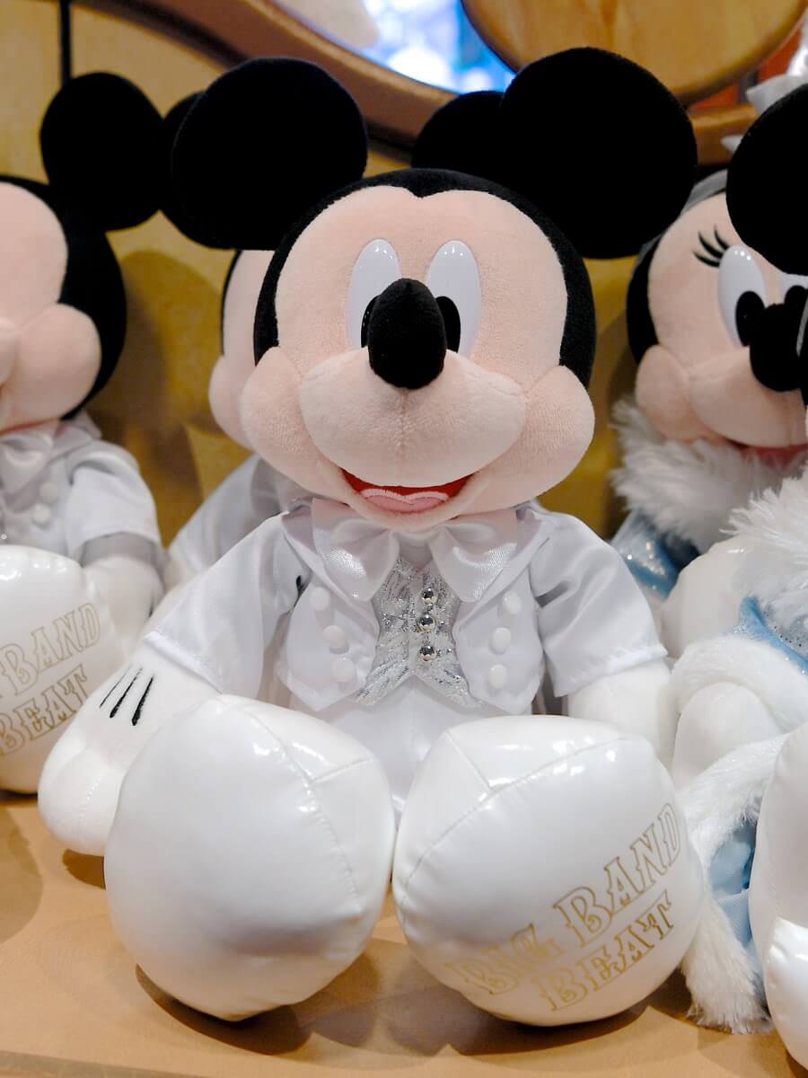 白タキシードのミッキー&オーバードレスのミニー！東京ディズニーシー