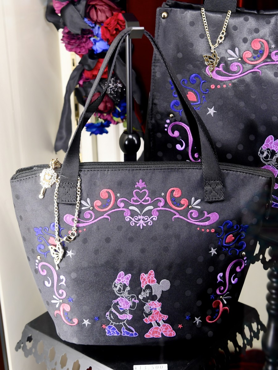 ミニー＆デイジーデザイン！東京ディズニーランド“ANNA SUI（アナスイ