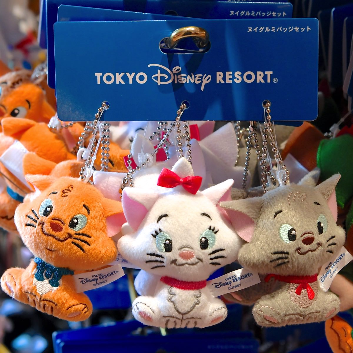 かわいいペアやトリオセット！東京ディズニーランド ぬいぐるみバッジ