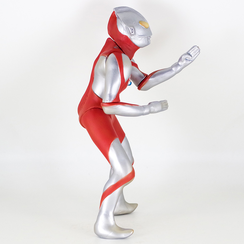 ヒカリトイズ製ソフビ「ウルトラマンAタイプ ツブラヤストア限定カラー