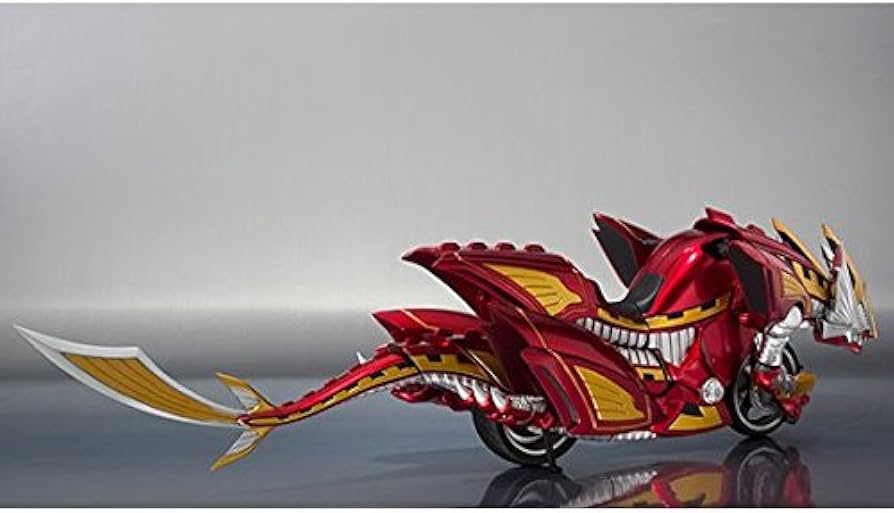 Amazon.co.jp: S.H.Figuarts 仮面ライダー龍騎サバイブ