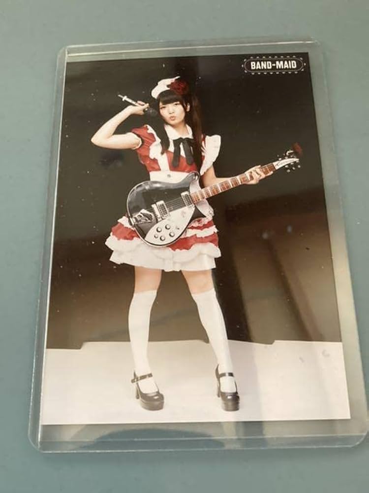 Amazon.co.jp: BAND-MAID 小鳩ミク インディーズ時代の生写真その