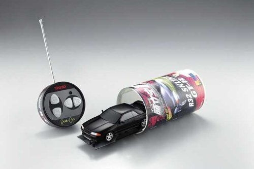 Amazon.co.jp: 1/32 R/C ラジカン 頭文字D R32 GTR : おもちゃ