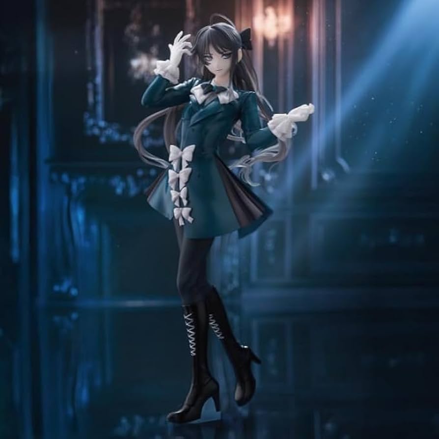 Ado フィギュア Winter ver.2個セット【美品】 Ado フィギュア Winter