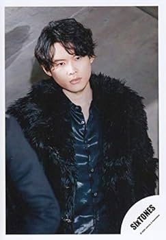 Amazon.co.jp: Six TONES 公式 生 写真（松村北斗）ST00086 : おもちゃ