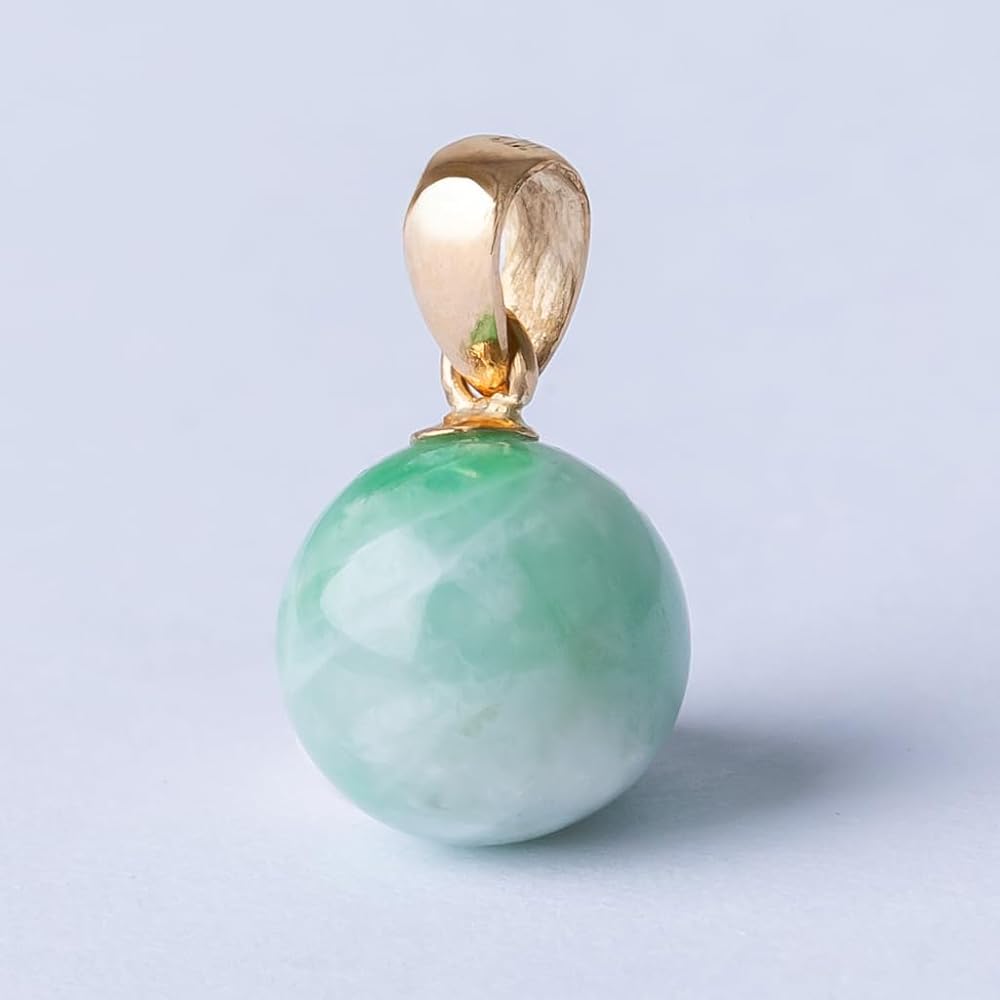 Amazon | 糸魚川天然翡翠 8mm玉 淡緑 K18 ゴールドペンダントトップ