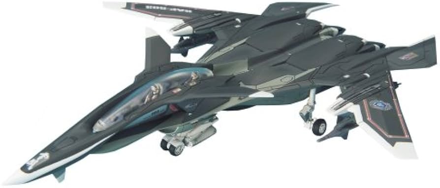 Amazon.co.jp: EXモデル 1/100 メイヴ雪風 (戦闘妖精雪風) : ホビー